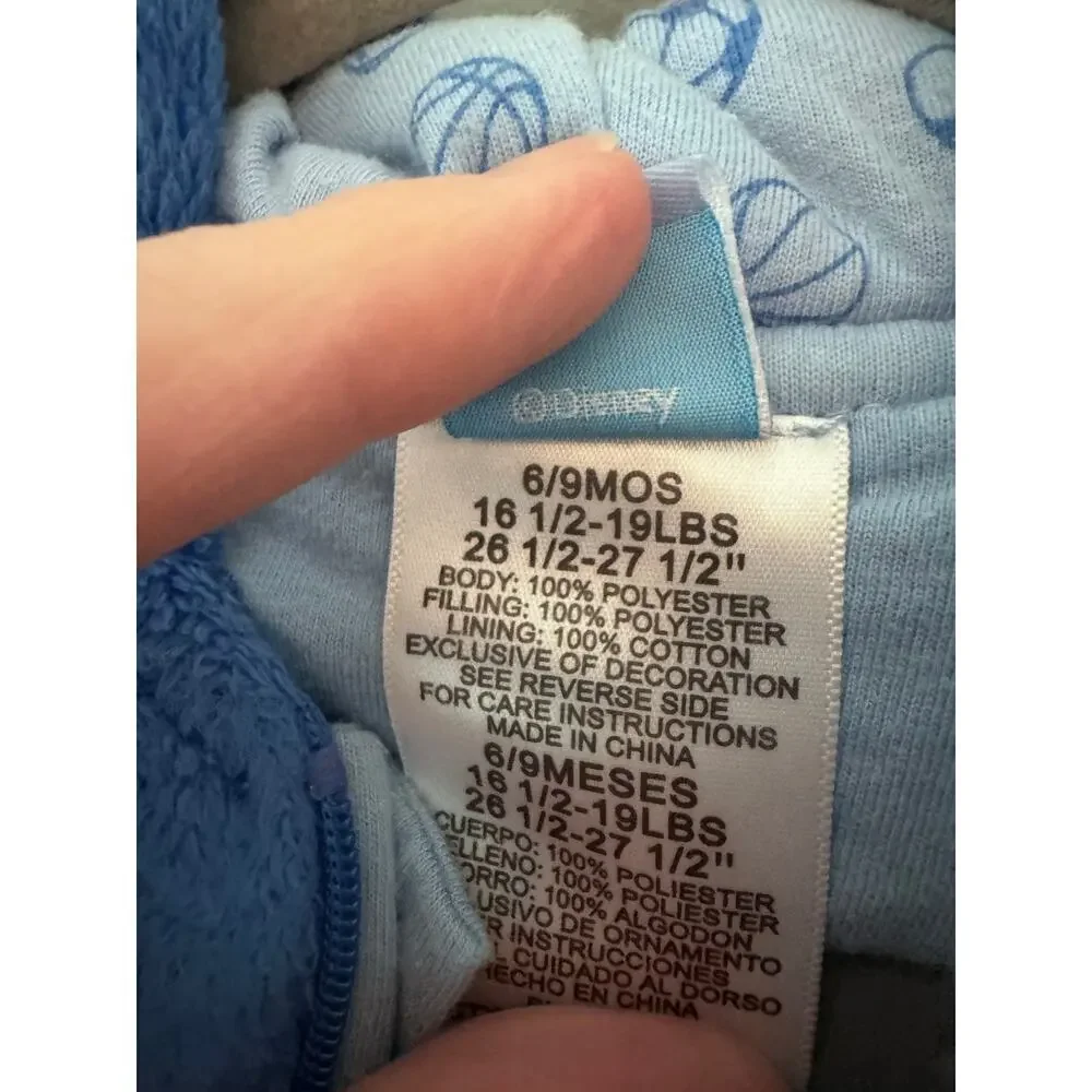 Disney Winnie the Pooh vintage baby bunting size 6-9 months